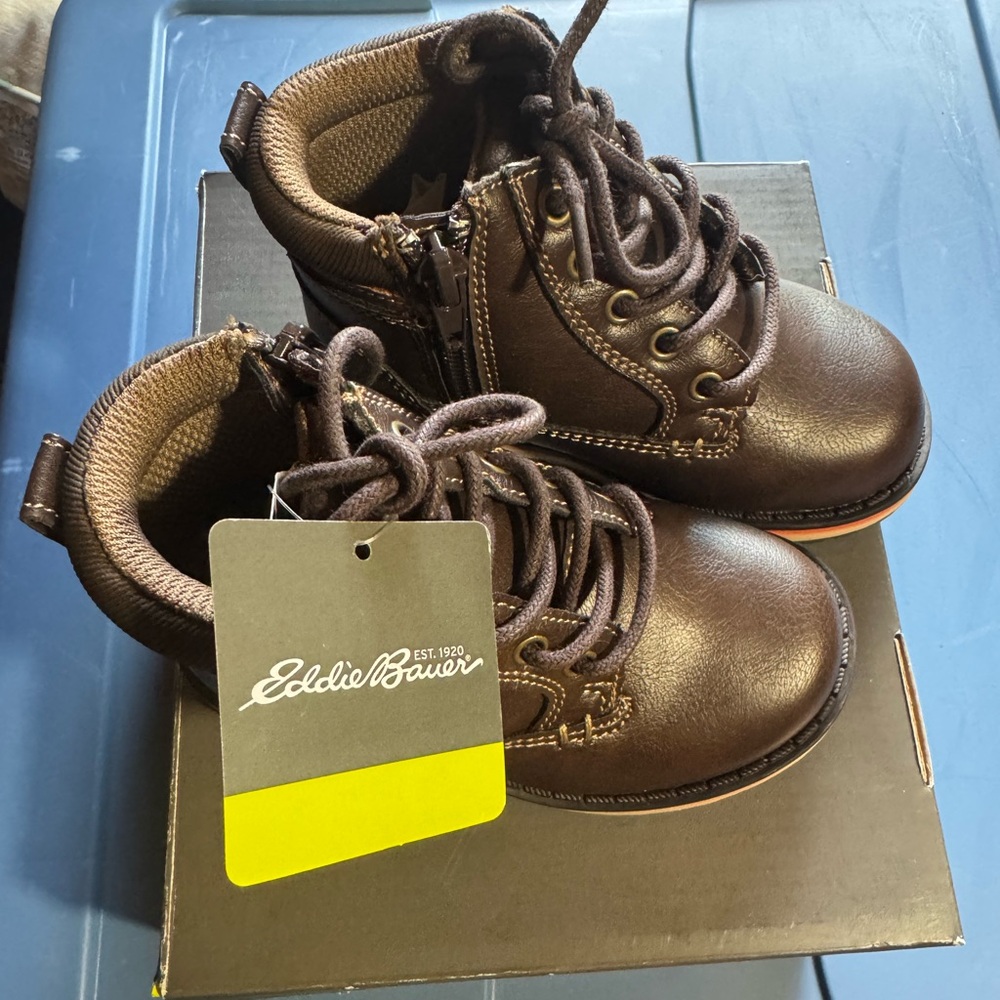 Eddie Bauer Toddler 7 Dark Brown Boots